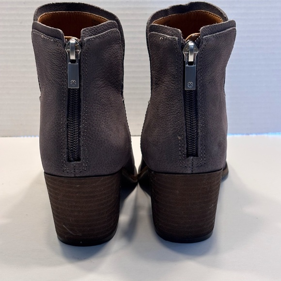 Lucky Brand Women's Ankle Boots SZ 8.5 Back Zip Gray - Picture 3 of 10